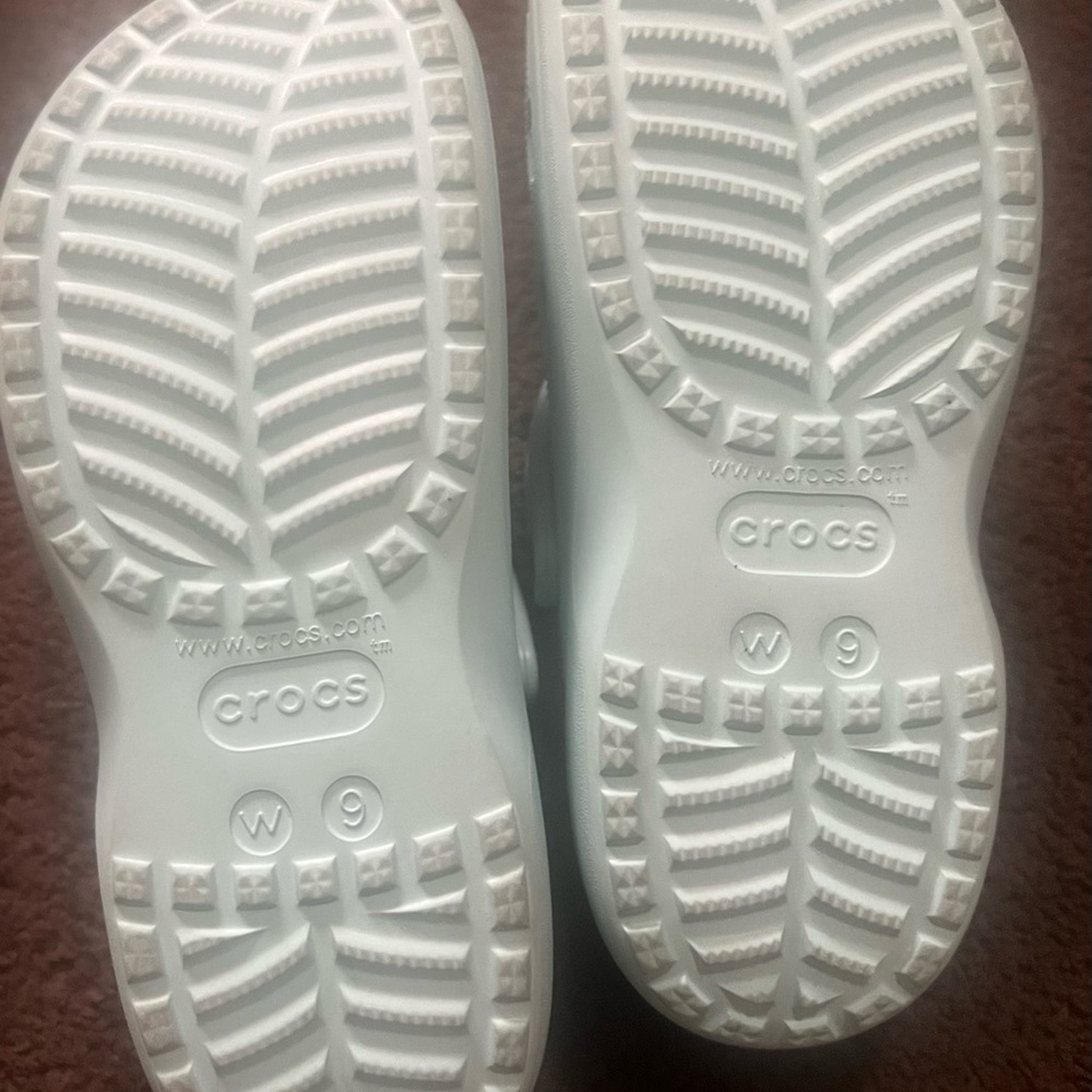 Crocs - Picture 4 of 4